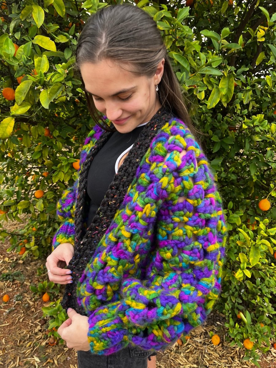 Chunky wool Cardigan/Jersey *customizable* - ChameleonCrotchet