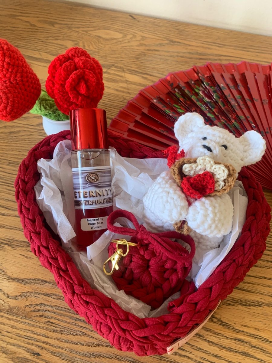 Gift Baskets *customizable* - ChameleonCrotchet